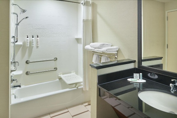Fairfield Inn & Suites by Marriott Jackson image 7
